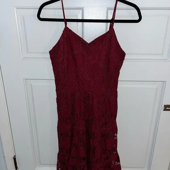 Monteau Red Sleeveless Spaghetti Strap Midi Dress - Picture 2 of 9